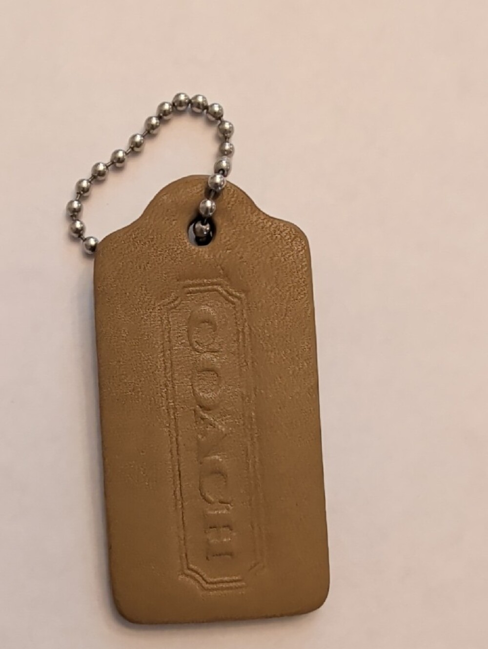 Coach Leather Hang Tag with Silver Ball Chain - Picture 4 of 6